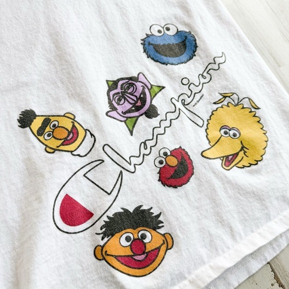 Sesame Street X Champion White Graphic T-shirt Mens Adult (runs slim like XS ?) - Picture 7 of 16